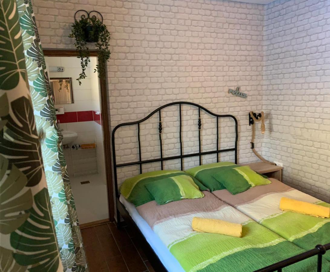 Armada Family Apartment Hajdúszoboszló 外观 照片