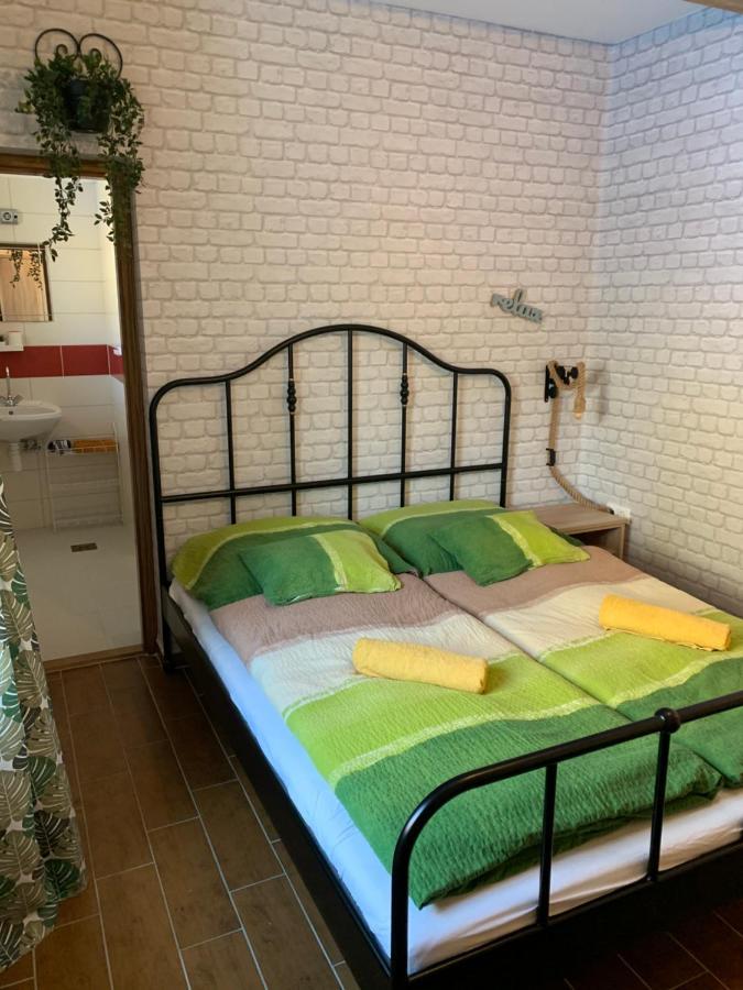 Armada Family Apartment Hajdúszoboszló 外观 照片
